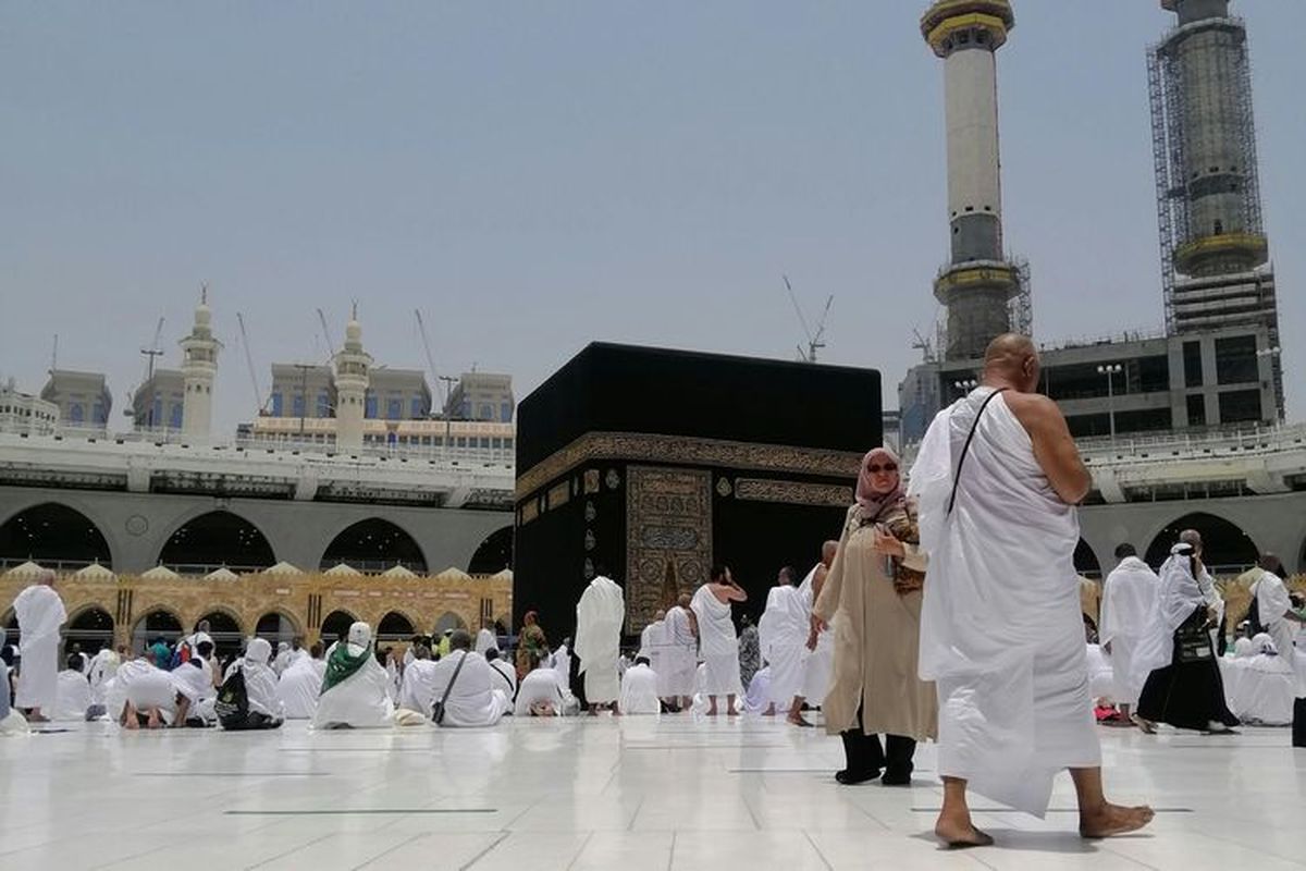 Dari Umrah ke Madinah, Kembali untuk Haji: Apakah Tamattu’?